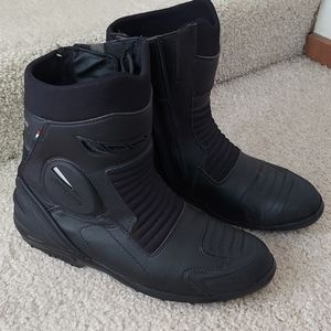 Gaerne street/tour motorcycle boots